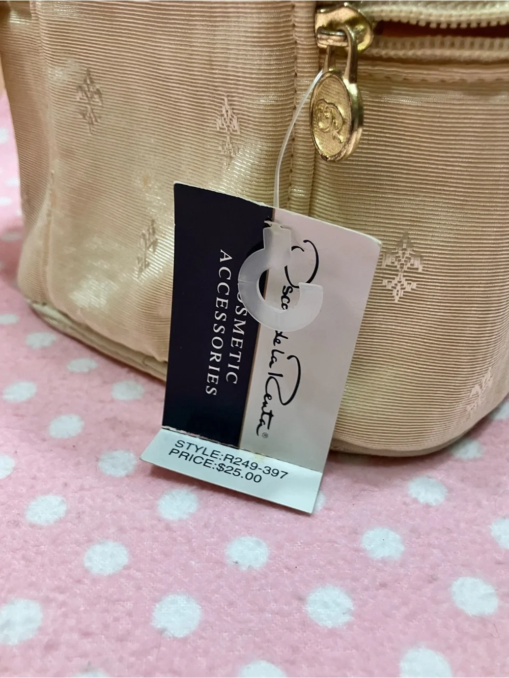 Oscar de la Renta Cream Travel/Cosmetic Bag NWT